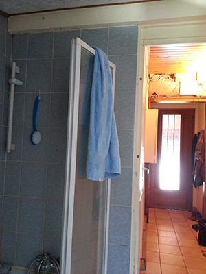 Avant apres douche1 salle bain Atelier Goreti